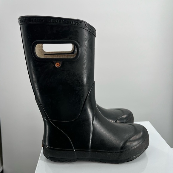 BOGS Solid Rain Boots Youth Size 2 - Picture 2 of 6